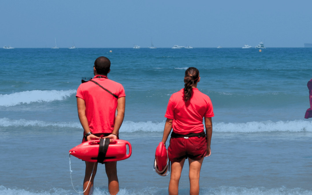 TRABAJAR en PLAYAS con título SIA